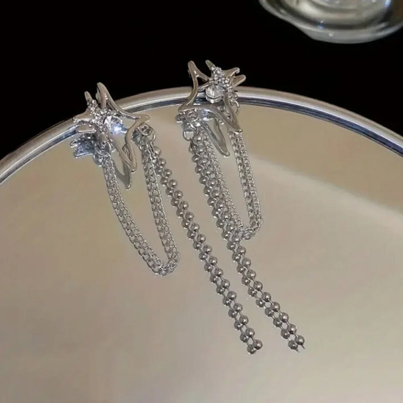 Women's Girls Star Tassle Dangle Silver Earrings - Picture 6 of 6